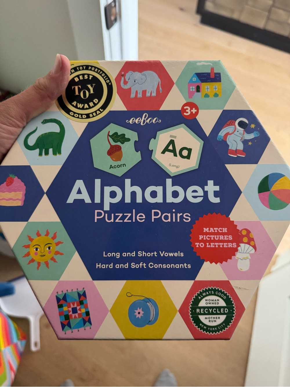 eeBoo Alphabet Puzzle Pairs – Match pictures to letters. Best Toy Award winner
